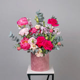 Blush Elegance Hatbox