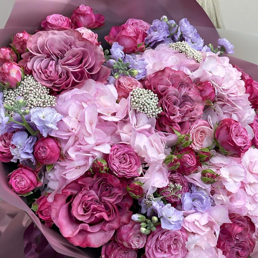 Luxe Rose & Matthiola