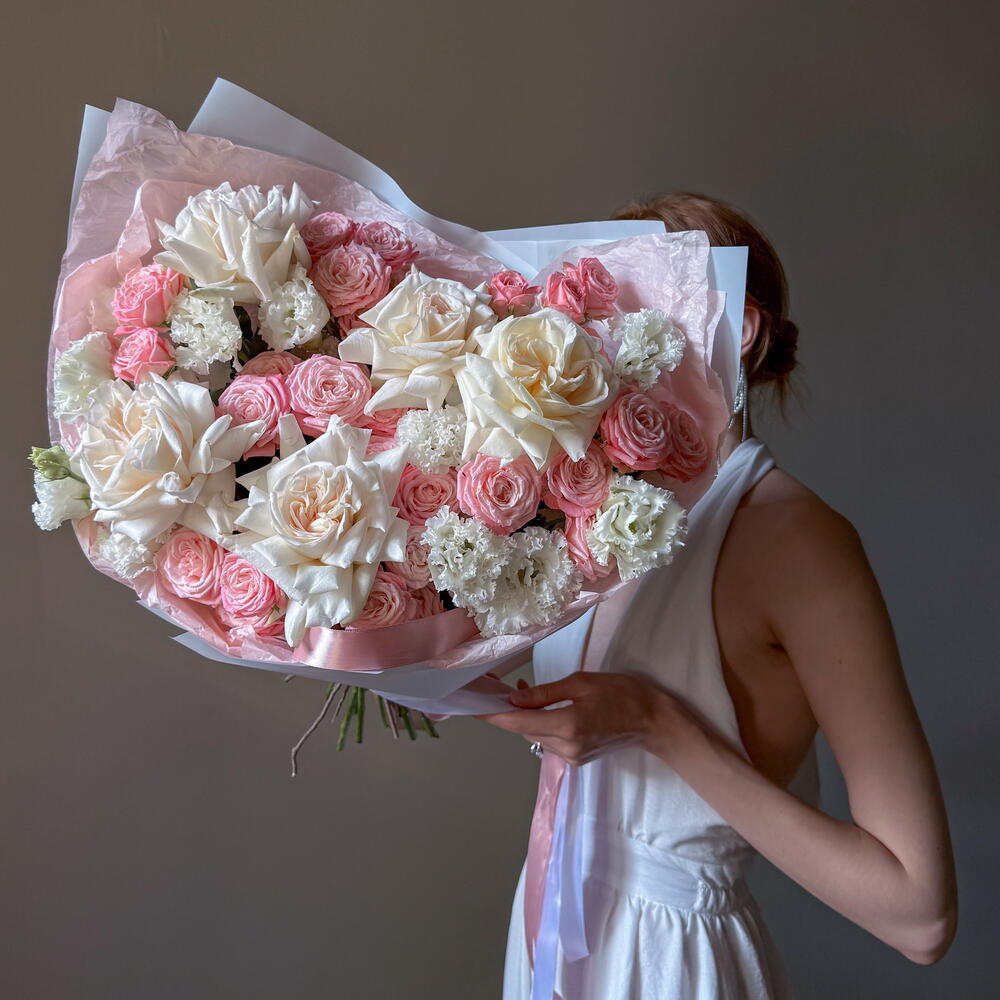 Peony Bloom & Eustoma