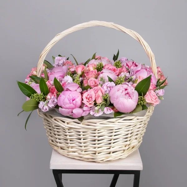 Peony Composition Basket
