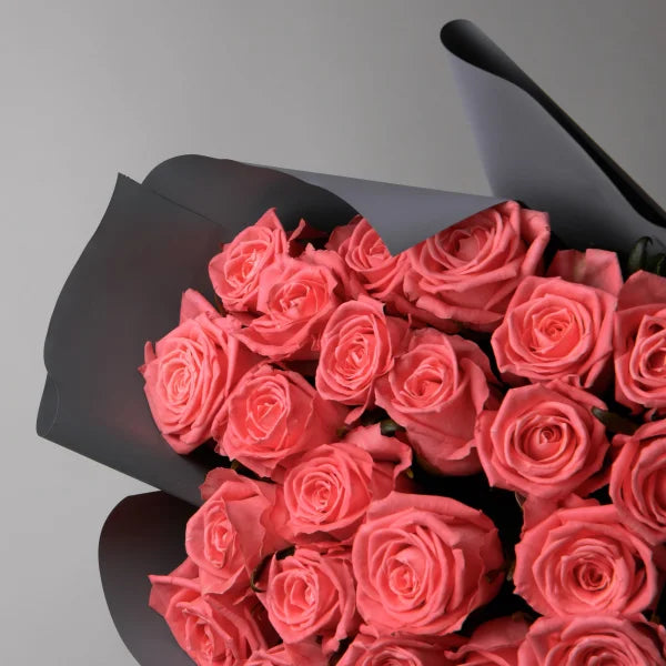 Chloranthy Roses Coral Roses – 100 Roses London